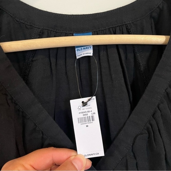 Old Navy Black Cotton Mini Dress - Picture 5 of 12